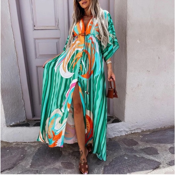 CLOSEOUT! FIRM 🌸 Gorgeous Multicolor Button Pattern Flowy Boho Resort Maxi - Picture 3 of 9